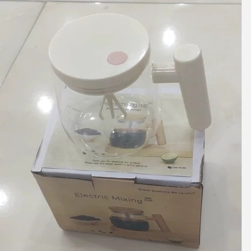 ماگ پیرکس همزن دار