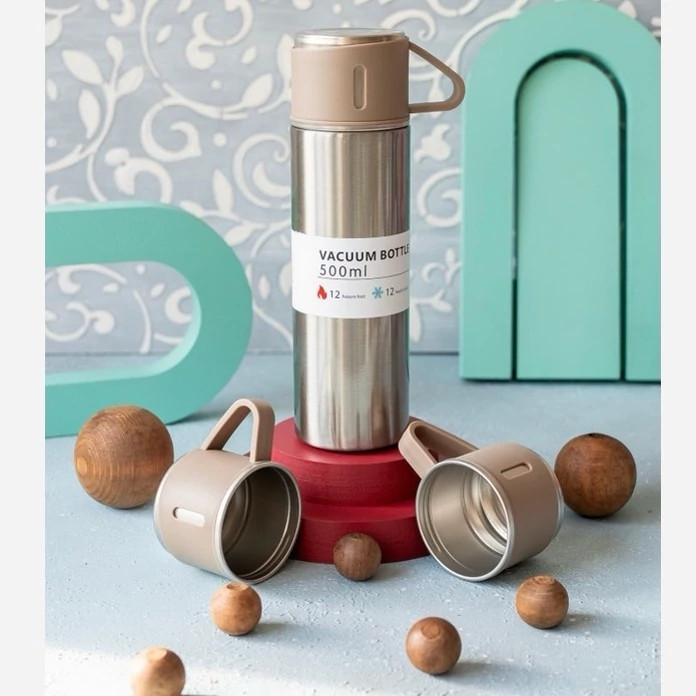 فلاسک مدل کادویی VACUUM FLASK SET گنجایش 0.5 لیتر به همراه لیوان مجموعه 3