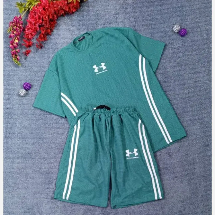 ست تیشرت شلوارک بیسکوییتی طرح جذاب UNDER ARMOUR نواردوزی شده