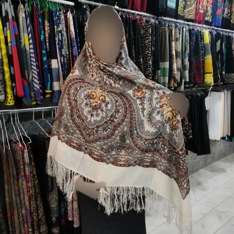 روسری ترکمنی اصل پشمی ریشه ابریشم قواره بزرگ مناسب پاییز زمستان بهار