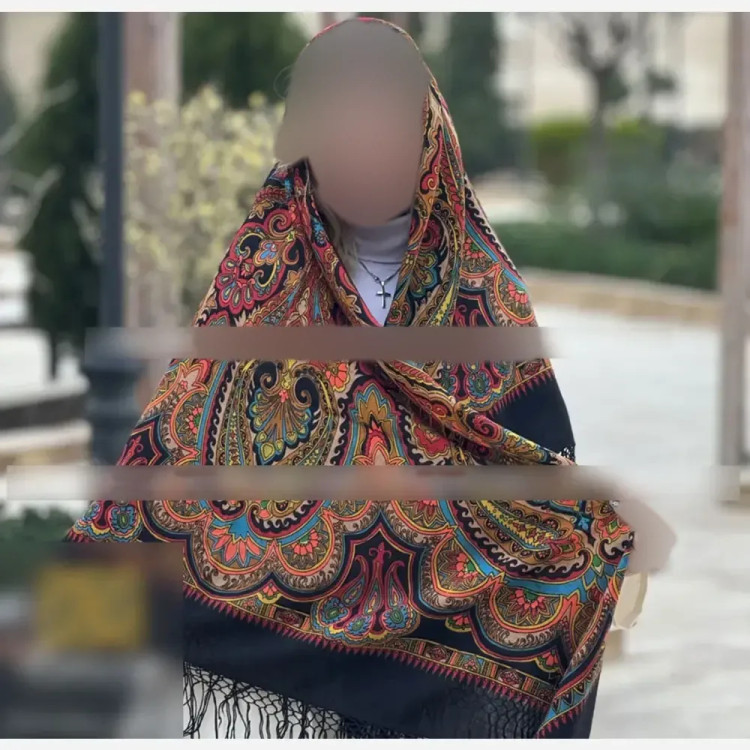 روسری ترکمنی پشمی اصل پاولوا پوساد مدل اتحاد قواره بزرگ